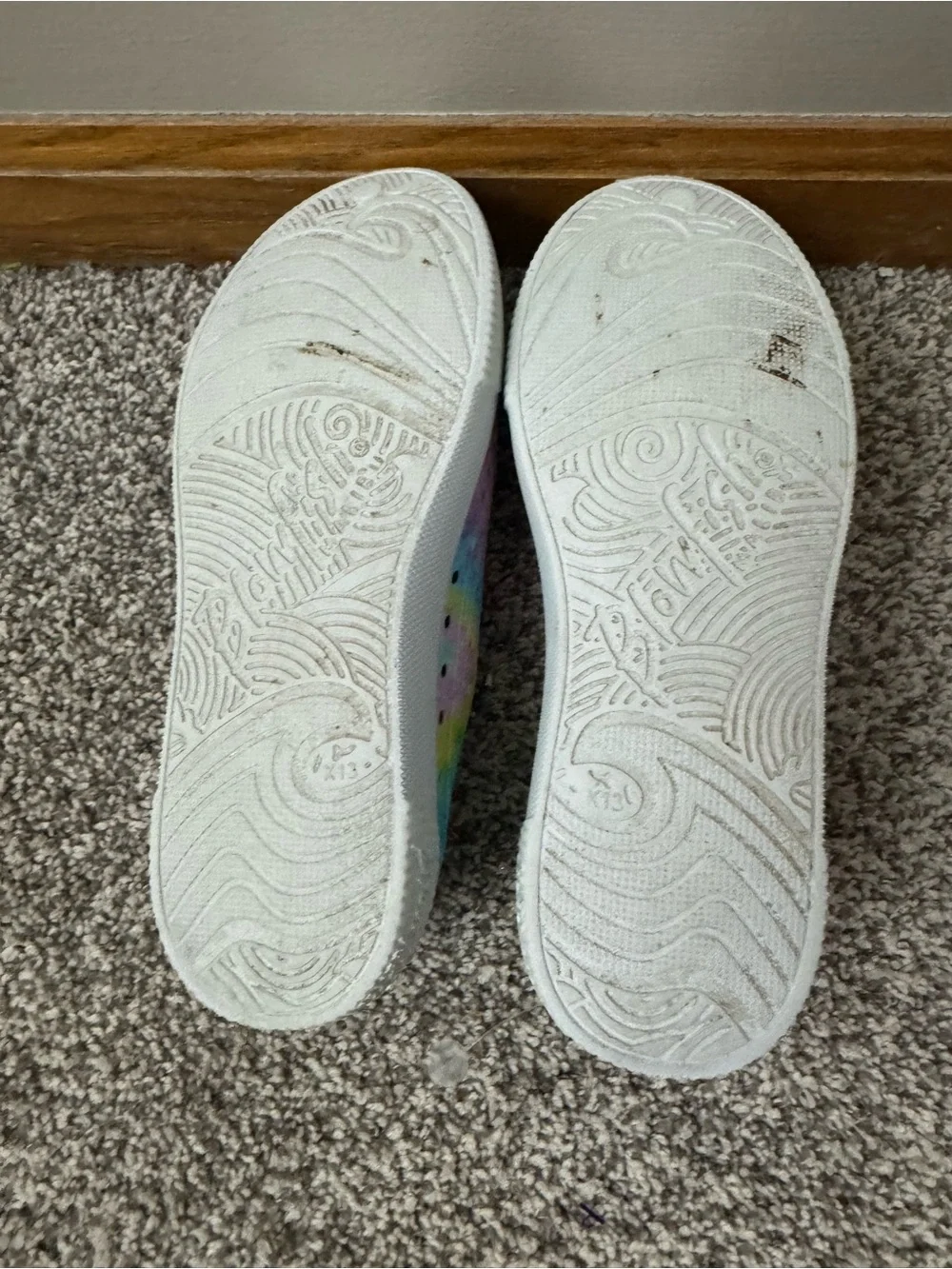 Girls Blowfish Tie-Dye Slip-On Water Shoes Size 13